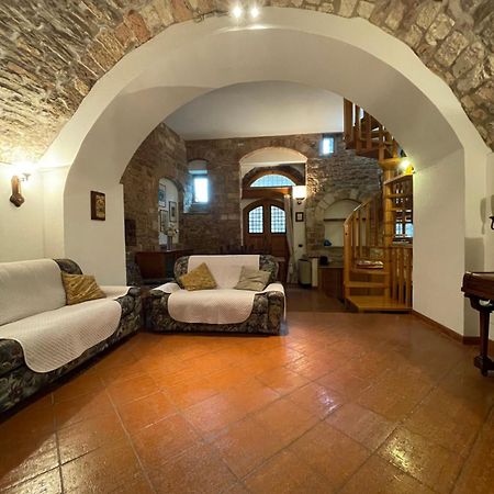 Happy House - Porta San Giacomo Apartman Assisi Kültér fotó